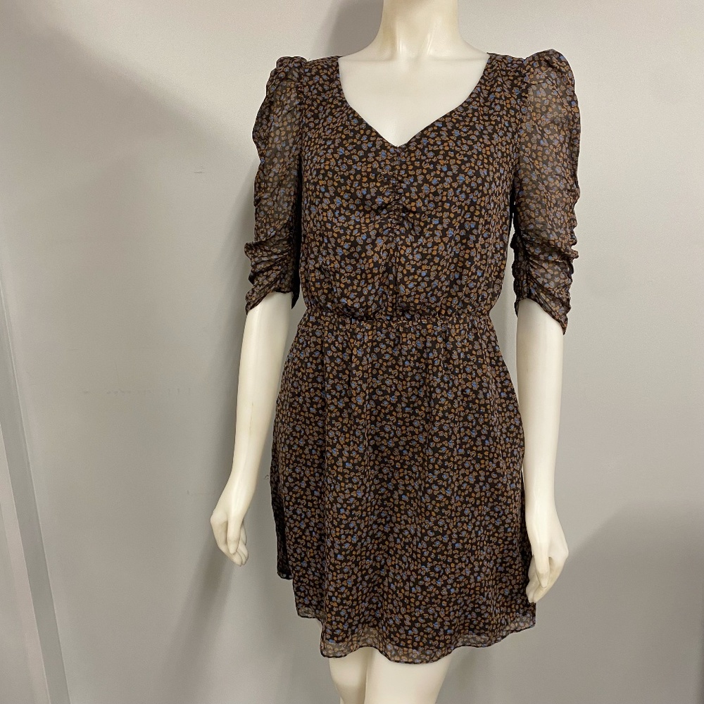 Eliot 100% Silk Brown Dress size 6